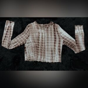 ✨4 for $13✨ Brown Tie-Dye Women's long sleeve crop top